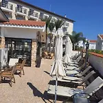 Anais Bay Hotel 3*