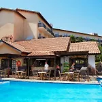 Anais Bay Hotel