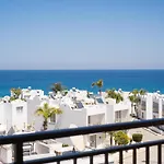 Anais Bay