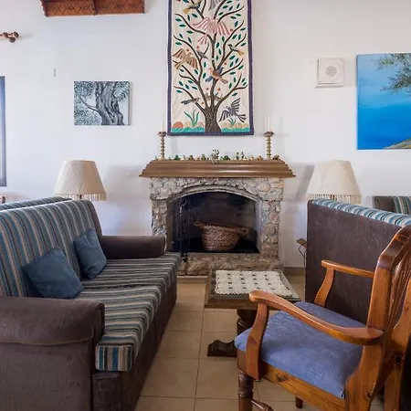 Anais Bay Hotel 3*