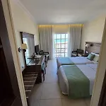 Anais Bay Hotel 3*