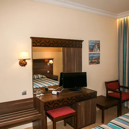 Anais Bay 3* פרוטאראס