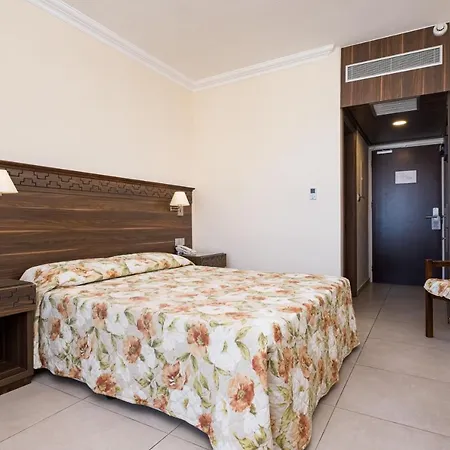 Anais Bay Hotell Protaras