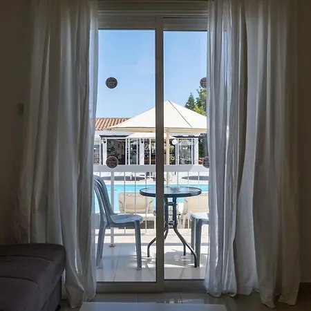 Anais Bay 3* Протарас