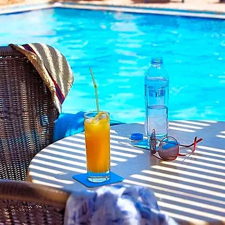 Anais Bay Hotel 3*