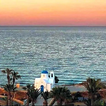 Anais Bay Protaras