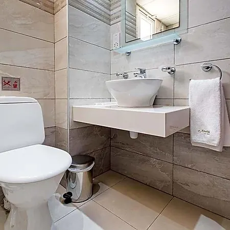 Anais Bay Szálloda 3*