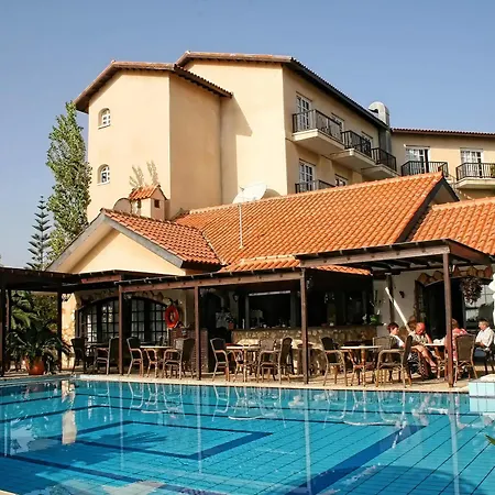 Anais Bay Hotell 3*