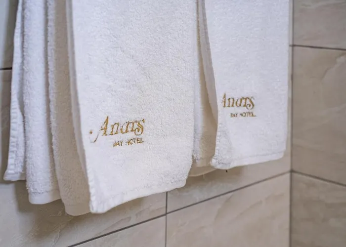 Anais Bay 3* Πρωταράς